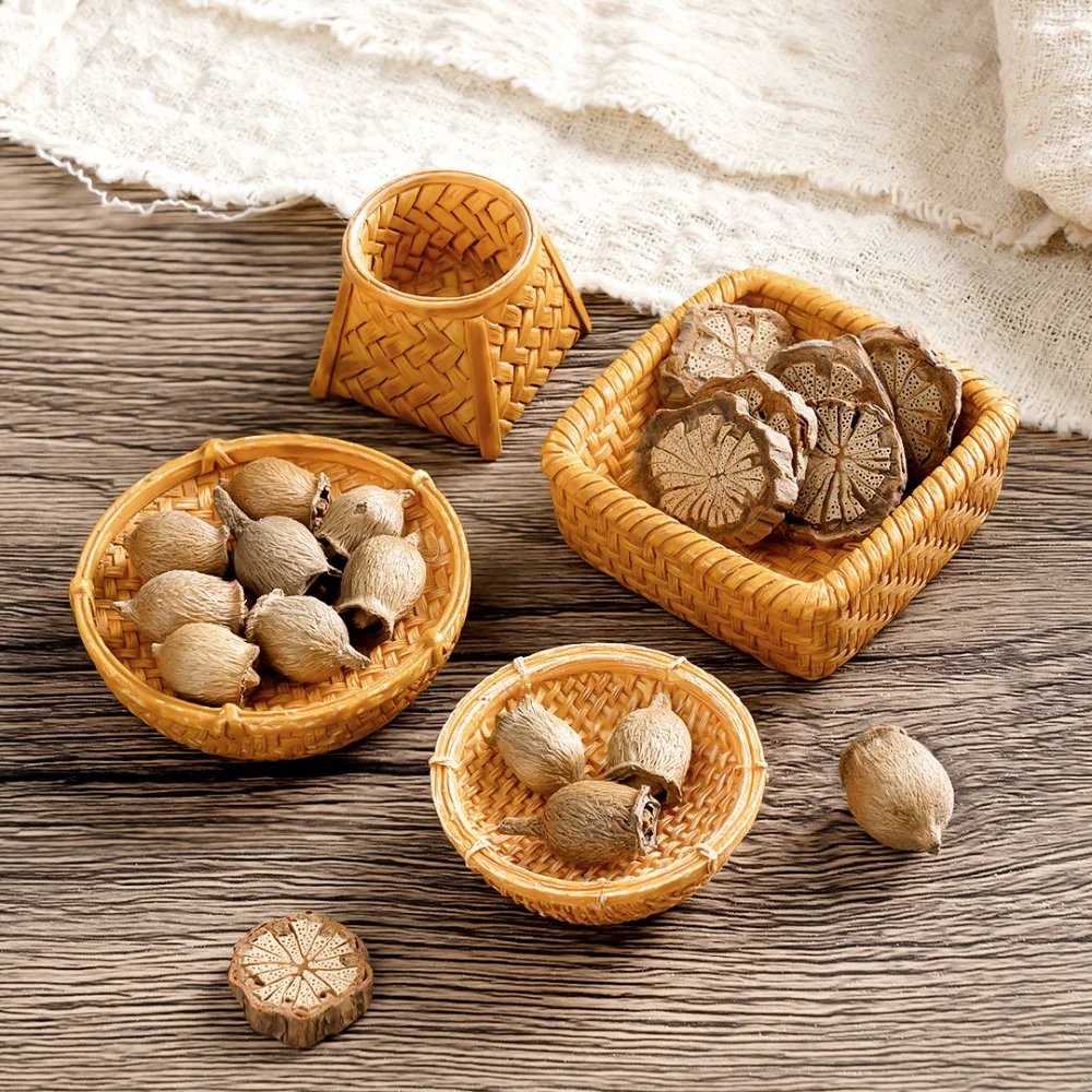 Small Rattan Basket Shooting Scenery Bamboo Basket For Tabletop Decor Home Decor Miniature Scene
