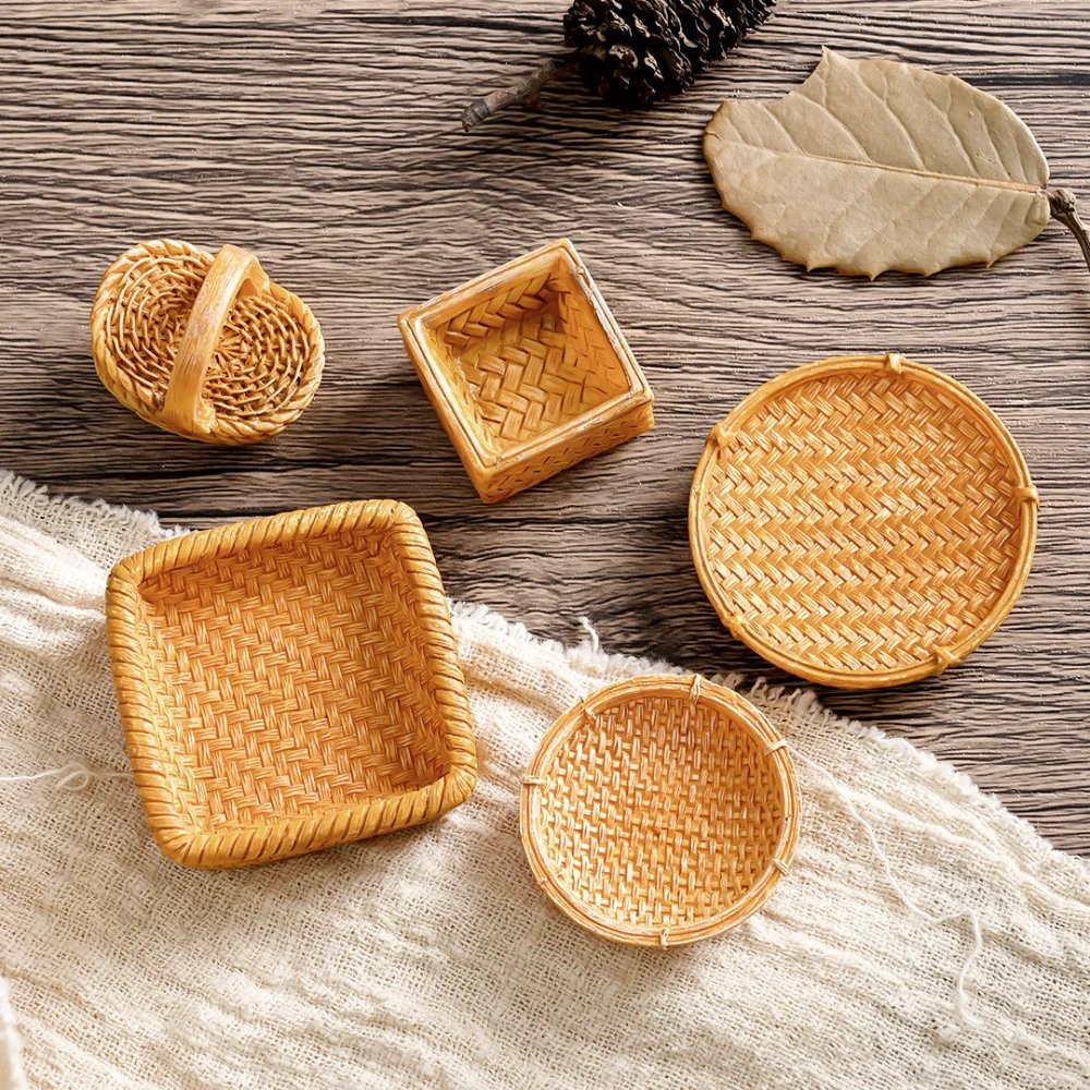 Small Rattan Basket Shooting Scenery Bamboo Basket For Tabletop Decor Home Decor Miniature Scene