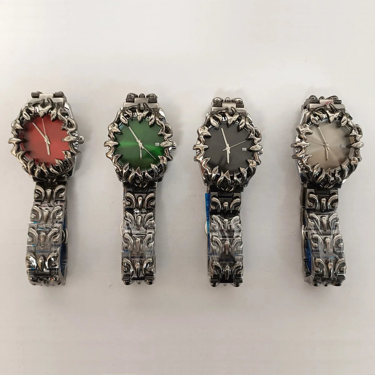 fashion heterosexual claw watch alabaster style retro Y2K European American watches special shaped advanced ins niche watches fashion heterosexual claw watch alabaster style retro Y2K European American watches special shaped advanced ins niche watches