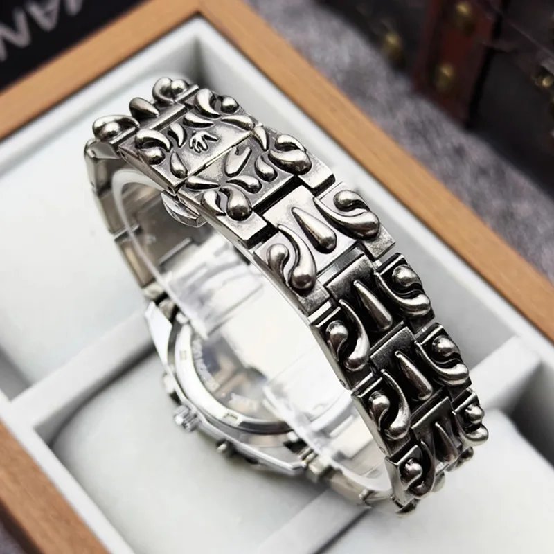 fashion heterosexual claw watch alabaster style retro Y2K European American watches special shaped advanced ins niche watches - Image 3
