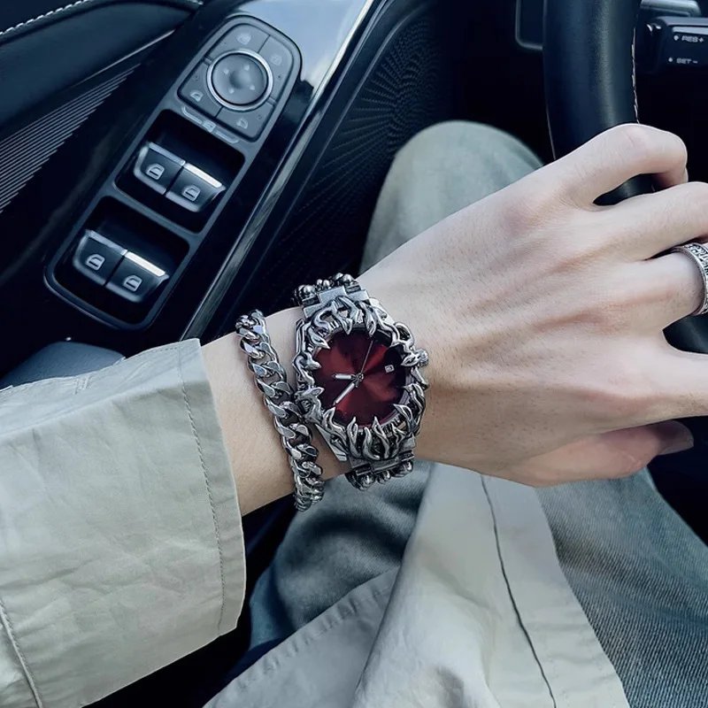 fashion heterosexual claw watch alabaster style retro Y2K European American watches special shaped advanced ins niche watches fashion heterosexual claw watch alabaster style retro Y2K European American watches special shaped advanced ins niche watches