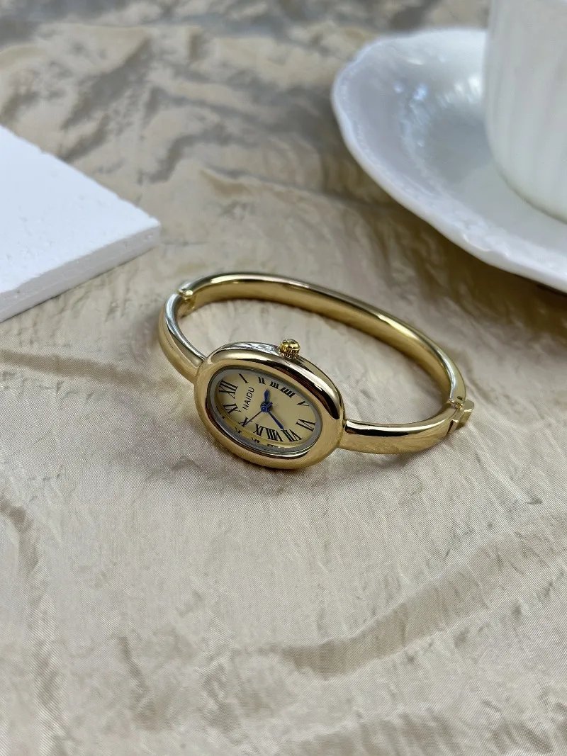 Famous Brand Bracelet Watch Stainless Steel Strap Gold Watch Fashion Small Dial Ladies Girl Gift Wristwatches Relojes Para Mujer Famous Brand Bracelet Watch Stainless Steel Strap Gold Watch Fashion Small Dial Ladies Girl Gift Wristwatches Relojes Para Mujer
