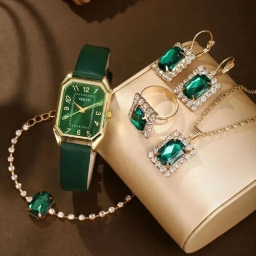 Luxury New Leisure Leather Strap Women Watches Business Square Quartz Watches Korean Rhinestone Jewelry Set Montre Femme Elegant