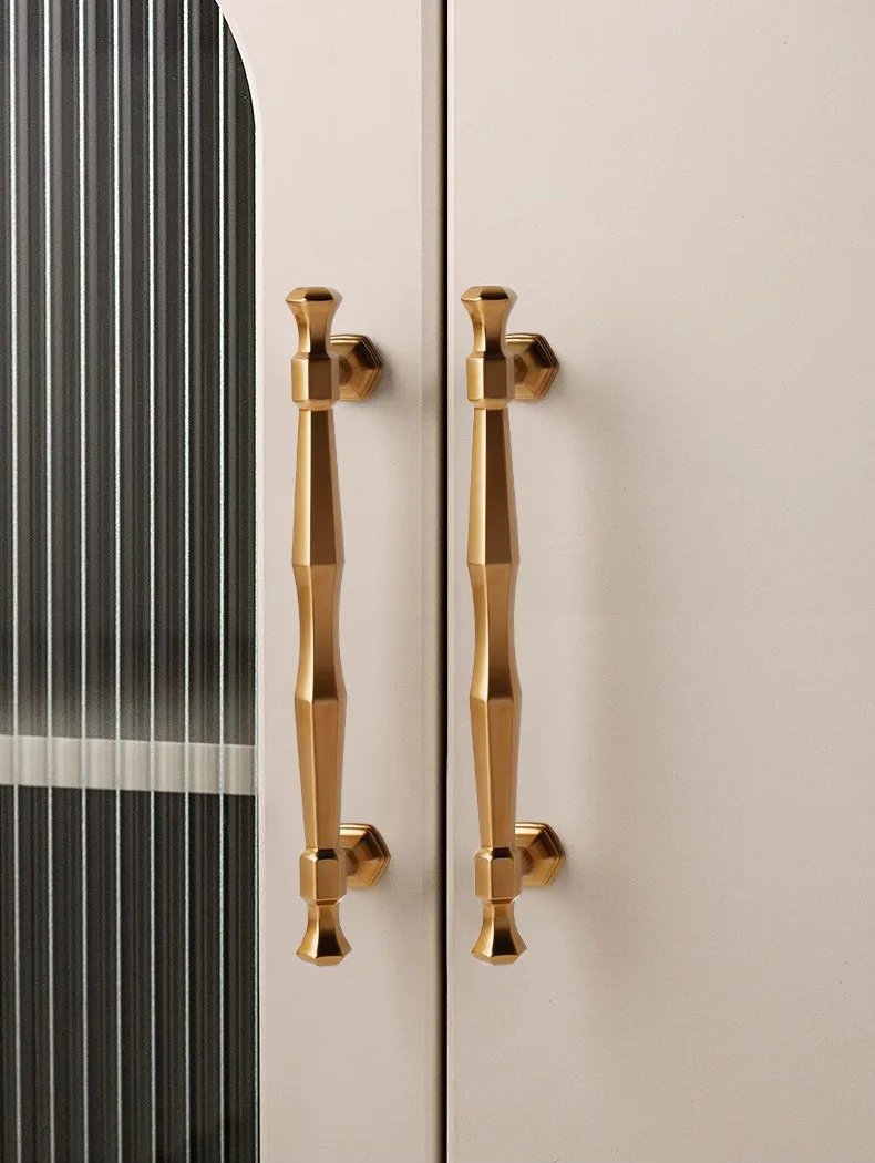 Antique bronze cabinet handles, black American-style cabinet/shoe rack handles, drawer and wardrobe knobs, furniture hardware Antique bronze cabinet handles, black American-style cabinet/shoe rack handles, drawer and wardrobe knobs, furniture hardware
