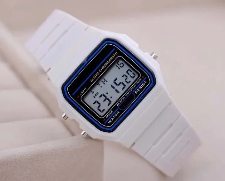 Men Watch Fashion LED Digital Watches Man Sports Wristwatches Vintage Silicone Wristband Electronic Clock Reloj Hombre
