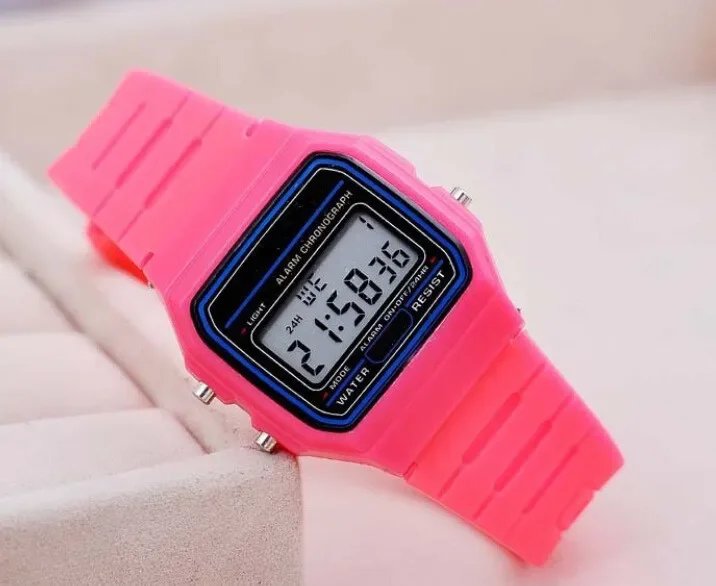 Men Watch Fashion LED Digital Watches Man Sports Wristwatches Vintage Silicone Wristband Electronic Clock Reloj Hombre