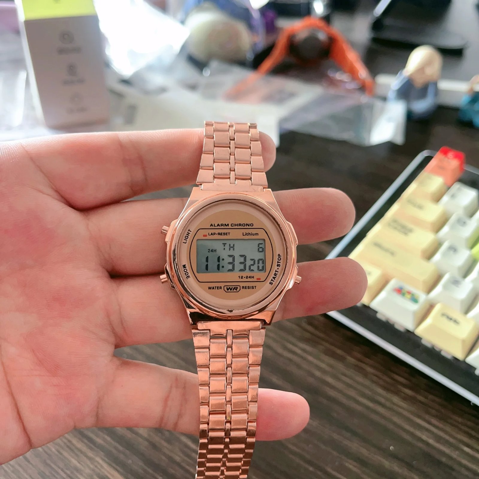 Retro Square Electronic Watches Digital Display Women Men Watch Rose Gold Silver Luxury Ladies Wristwatches Relojes Para Mujer Retro Square Electronic Watches Digital Display Women Men Watch Rose Gold Silver Luxury Ladies Wristwatches Relojes Para Mujer
