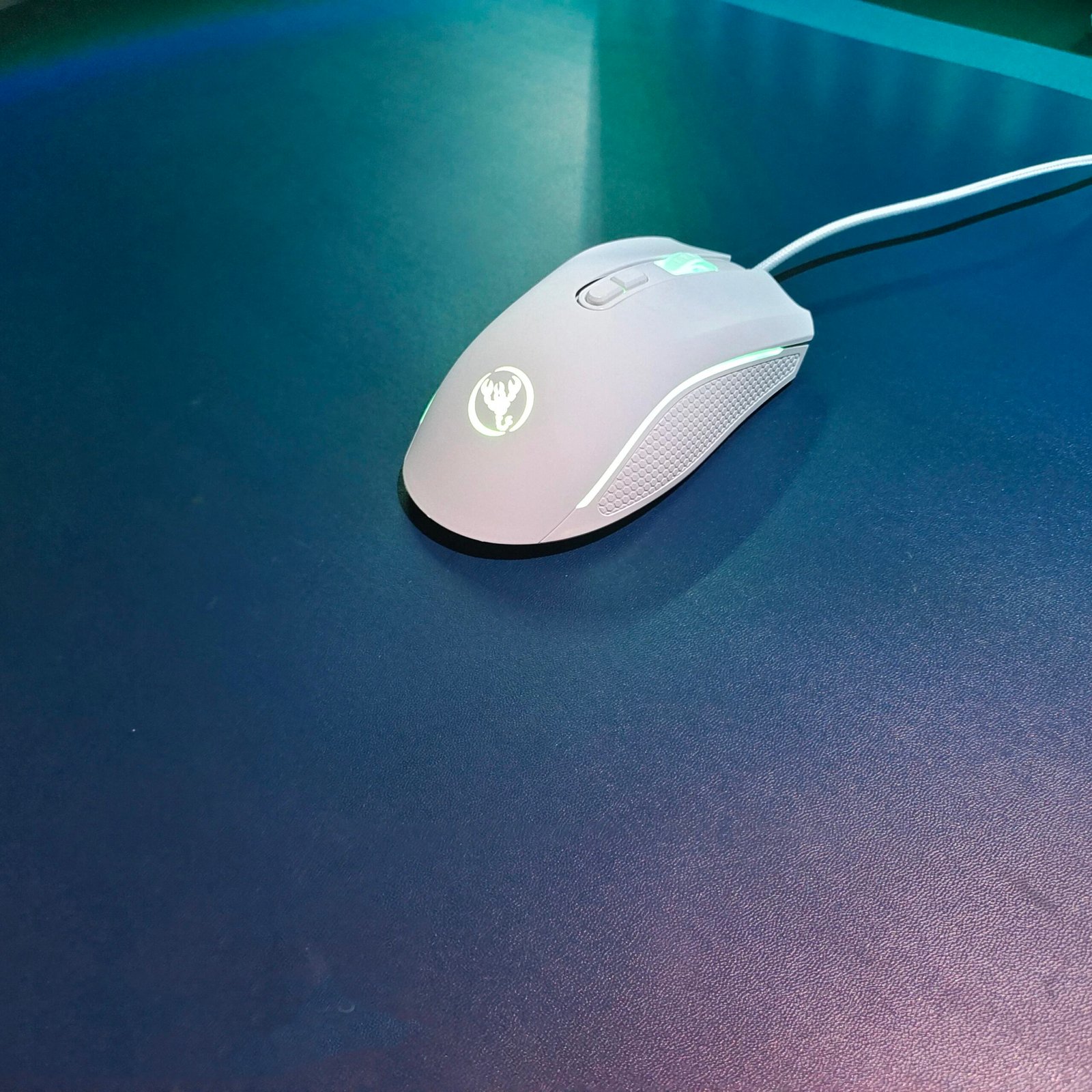 Popular choice HXSJ A869 optical ergonomic RGB ABS 4-level resolution adjustment wired gaming mouse for laptop and PC Popular choice HXSJ A869 optical ergonomic RGB ABS 4-level resolution adjustment wired gaming mouse for laptop and PC