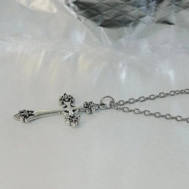 Black Rhinestone Cross Jesus Pendant Choker Necklace for Women Punk Vintage Double Layers Chain Boho Jewelry Fashion Party Gifts