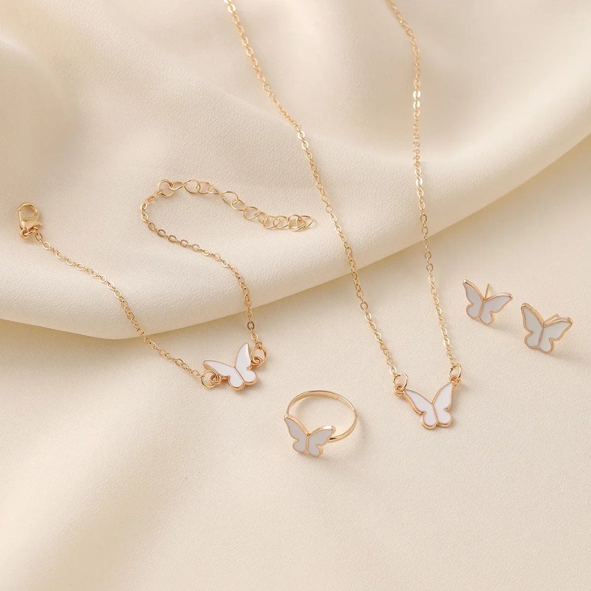 5PCS Personalized Butterfly Glazed Necklace, Exquisite, Small and Fashionable, High end, and High Sense Collar Chain Set - Image 2