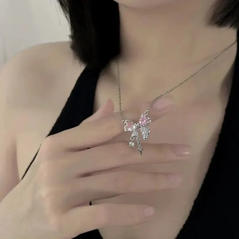 Fashion Fairy Pink Crystal Bow Knot Pendant Necklaces Y2K Girls Sweet Rhinestone Heart Clavicle Chain Women Jewelry Gifts