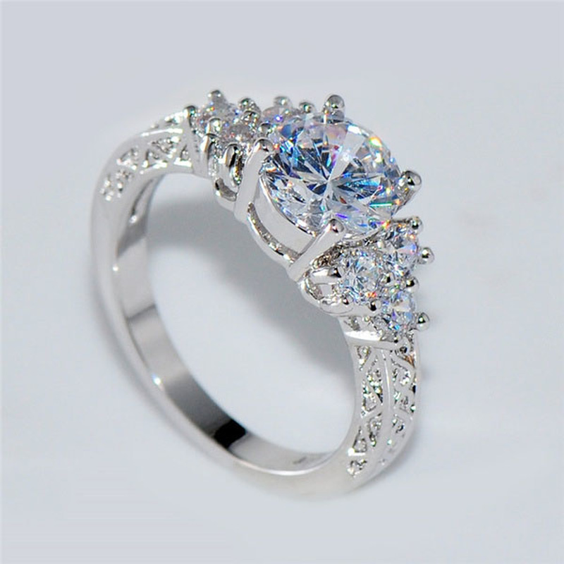 Exquisite Fashion Silver Color Engagement Rings for Women Fashion White Zircon Stones Ring Anniversary Bridal Wedding Jewelry Exquisite Fashion Silver Color Engagement Rings for Women Fashion White Zircon Stones Ring Anniversary Bridal Wedding Jewelry