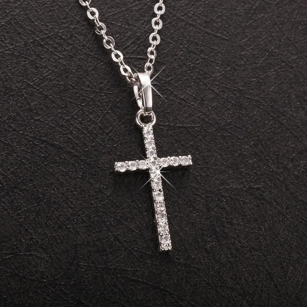 Luxury Zircon Cross Pendants Necklace Fashion Light Golden Silver Color for Men Women Jewelry Chain Accessory