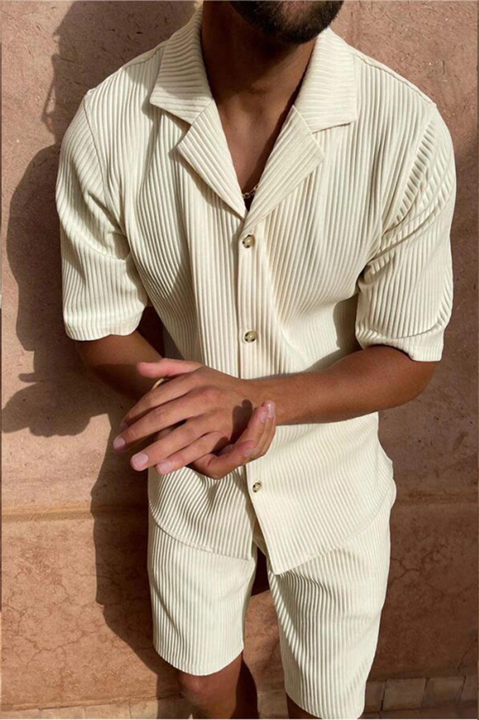 Spring/Summer suit Solid color corduroy shorts sleeve shirt and shorts stretch beach casual suit Spring/Summer suit Solid color corduroy shorts sleeve shirt and shorts stretch beach casual suit