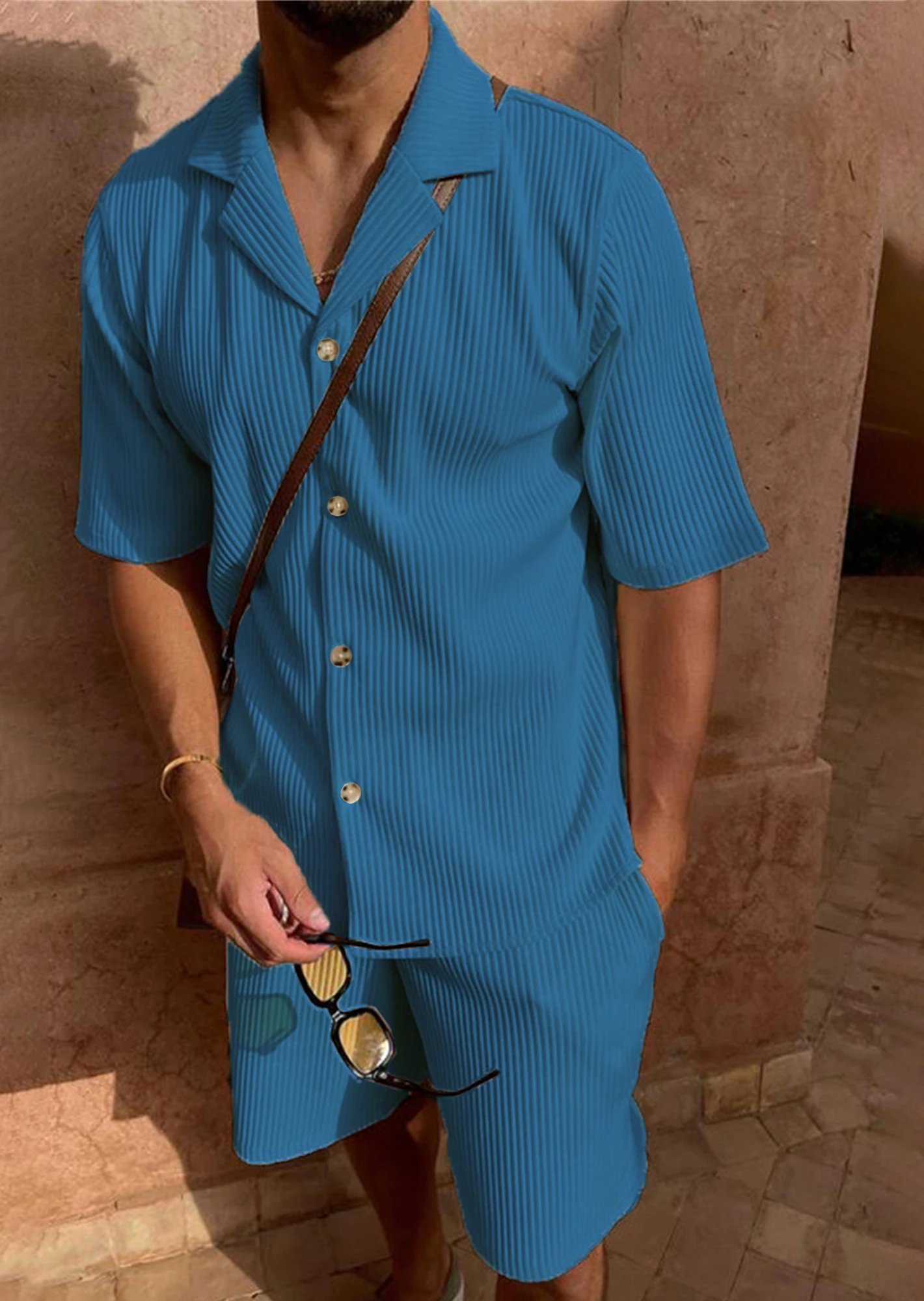Spring/Summer suit Solid color corduroy shorts sleeve shirt and shorts stretch beach casual suit Spring/Summer suit Solid color corduroy shorts sleeve shirt and shorts stretch beach casual suit