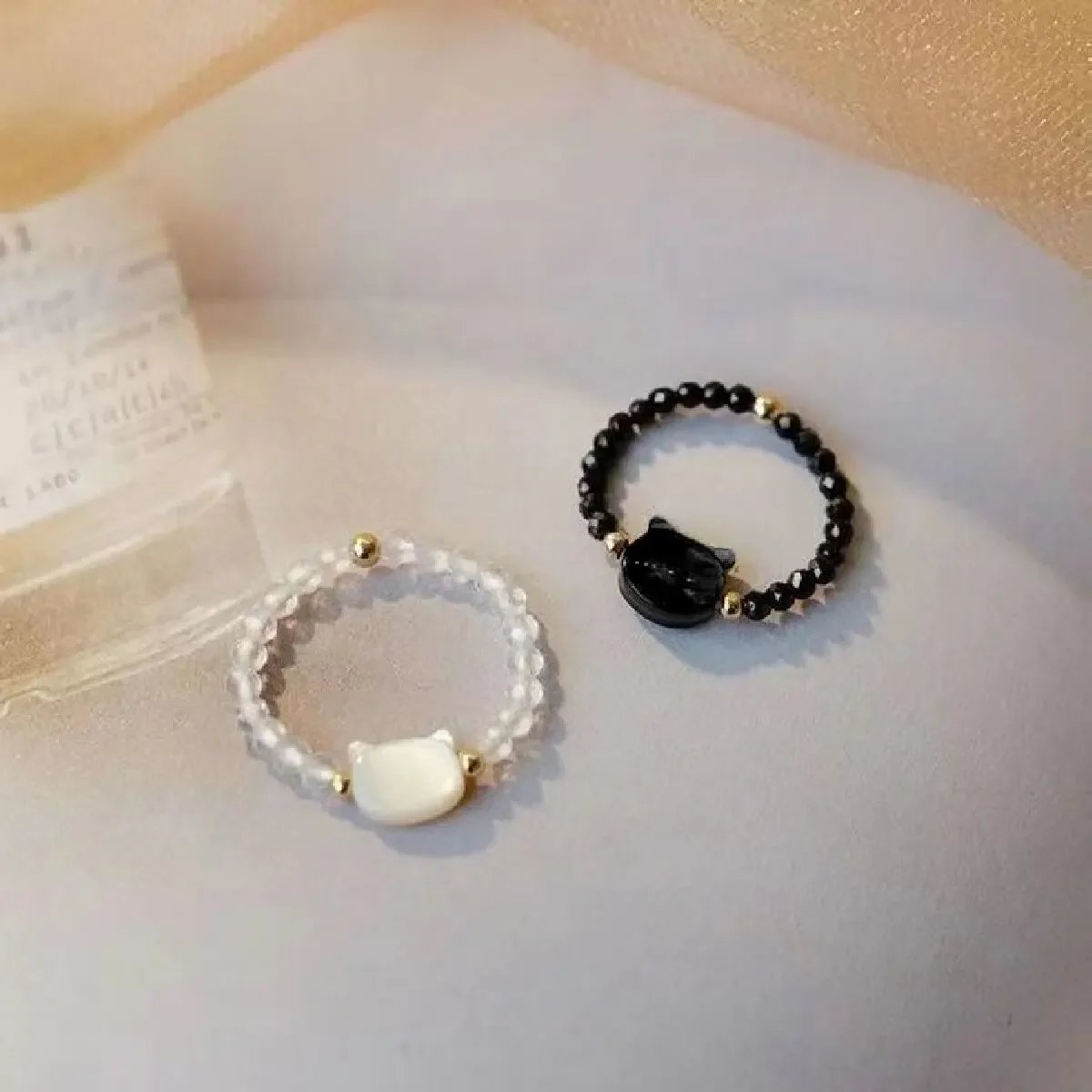 Fashion Natural Moonstone Obsidian Rings Minimalist Handmade Cute Black White Cat Bead Ring Women Party Accessories Jewelry Gift Fashion Natural Moonstone Obsidian Rings Minimalist Handmade Cute Black White Cat Bead Ring Women Party Accessories Jewelry Gift