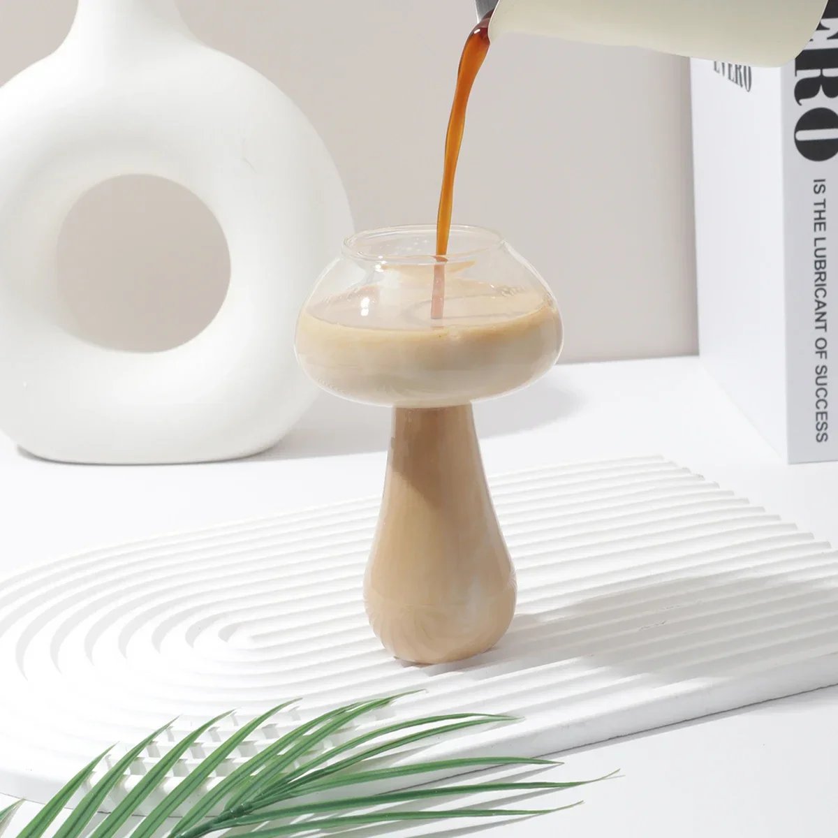 Creative Mushroom Cocktail Glass Cups Transparent drinks Beer Wine Glasses Coffee Cups Drinkware for Bar Parties Home Drinking ﻿