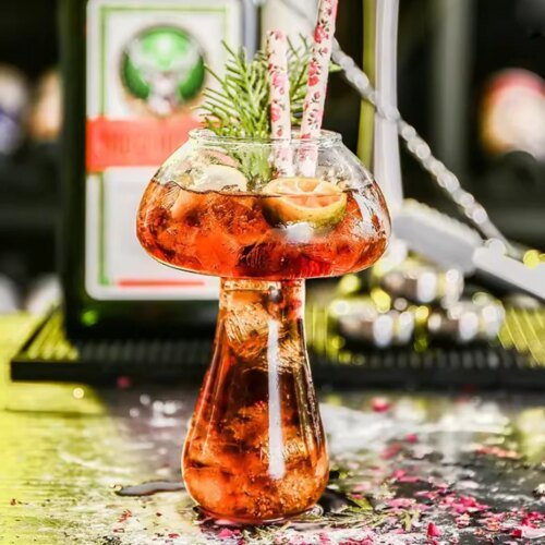 Creative Mushroom Cocktail Glass Cups Transparent drinks Beer Wine Glasses Coffee Cups Drinkware for Bar Parties Home Drinking ﻿
